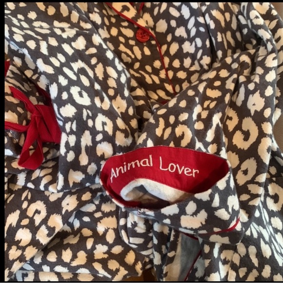 NEW Soft Surroundings 2 pc 100% Cotton flannel pajamas gray/white/red Womens 2X - Picture 10 of 13